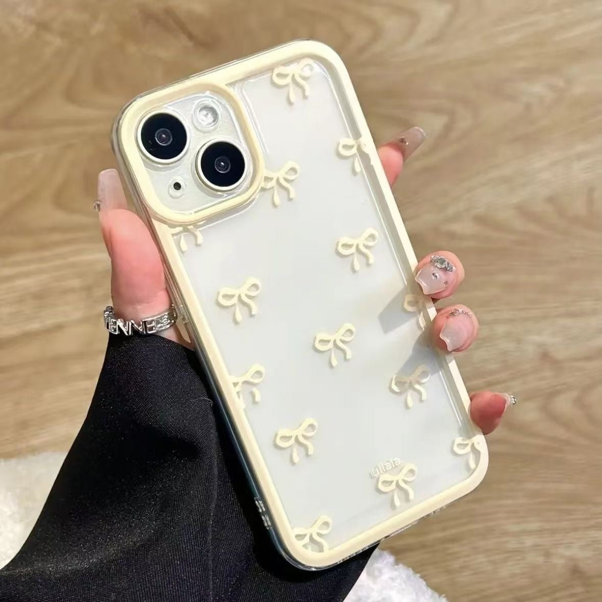 Simple Butterfly Soft Phone Case for iPhone 15/14/13 Pro Max/12 Pro Max/XS/XR/7 Plus – Shockproof Design