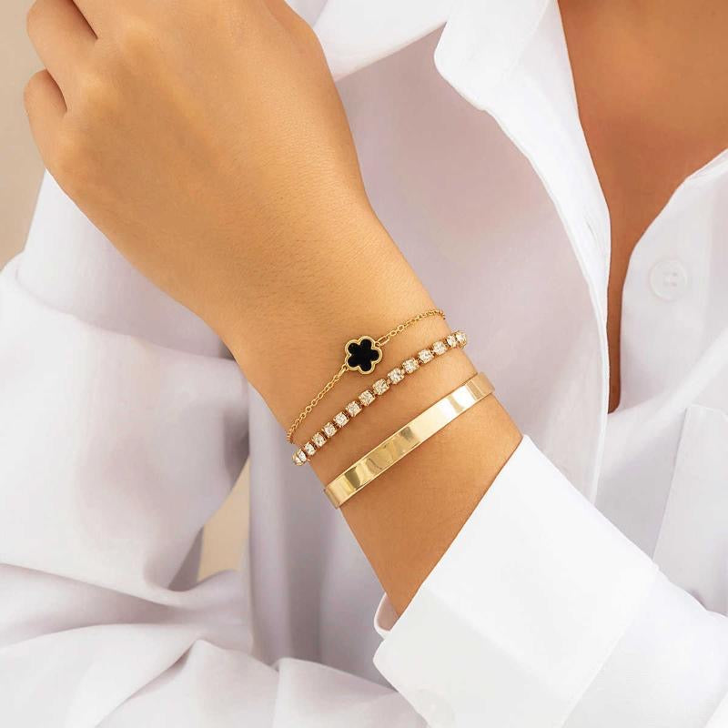 Rhinestone Clover Chain Bracelet – Simple Geometric Smooth Bangle