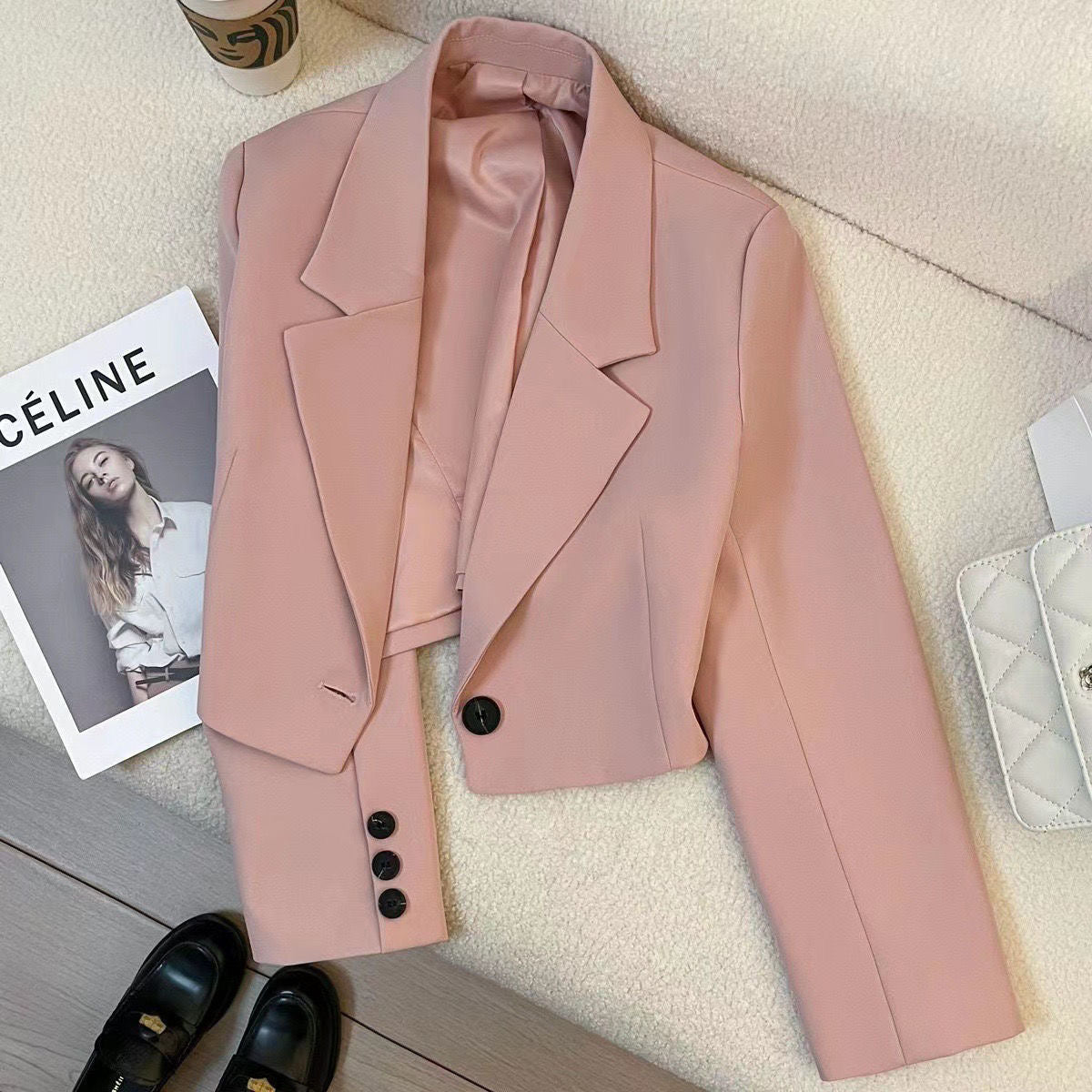 New Short Blazer for Women – Stylish, Slimming Fit Jacket for Petite Figures, Perfect for Spring & Autumn