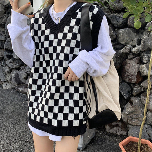 Autumn New Preppy Style Plaid V-Neck Knit Vest for Women, Student Korean Loose Fit Sweater Vest Cardigan